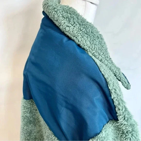 Ugg Gayle Sherpa Half Zip Fleece Jacket Hidden Pocket Green Womens size Small - Picture 8 of 17